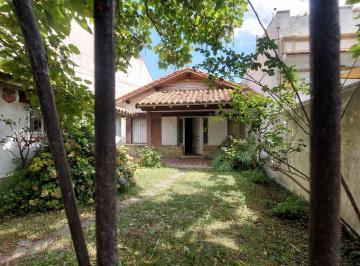 Casa · 374m² · 3 Ambientes · Casa en Venta Barrio Don Bosco