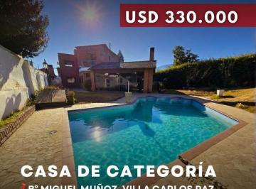Casa · 266m² · 7 Ambientes · 1 Cochera · Venta Casa con Piscina Cerca del Centro | 4 Dorm. | Gran Terreno – Villa Carlos Paz