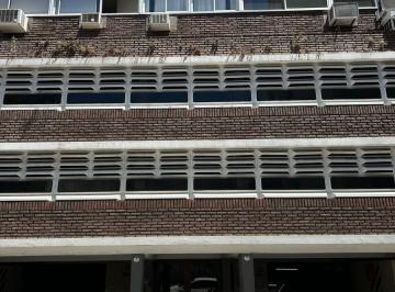 Garage , San Nicolás · Venta - Cochera - Microcentro - Talcahuano y Rivadavia