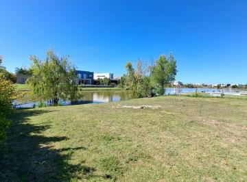 Terreno · 841m² · Venta Lote en El Cantón Golf Escobar