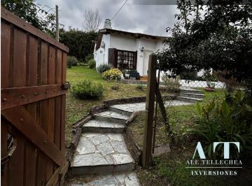 Casa · 87m² · 4 Ambientes · 1 Cochera · Casa en Venta con Jardin, Parrilla y Excelente Ubicacion en Villa Gesell.