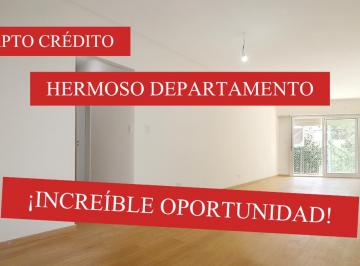 Departamento de 4 ambientes, Villa Devoto · Hermoso Departamento 4 Ambientes con Patio y Balcón Reciclado a Nuevo en Villa Devoto