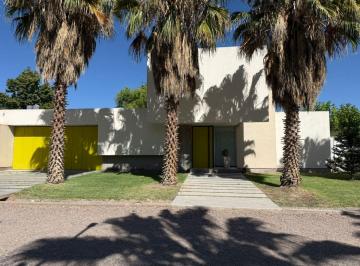 Casa de 8 ambientes, Maipú · Vórtice Inmobiliaria Vende Casa en Barrio Privado Solares de Maipú, Maipú, Mendoza.