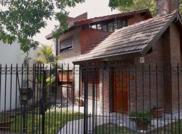 Casa de 5 ambientes, Esteban Echeverría · Chalet Venta 4 Dorm. con Jardin y Piscina
