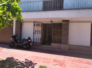 Casa de 7 ambientes, Godoy Cruz · Casa en Venta Barrio Bombal