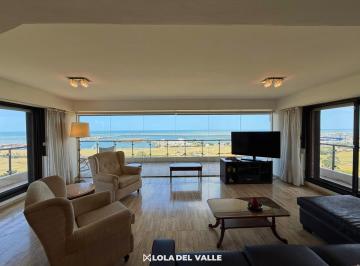 Departamento · 140m² · 4 Ambientes · 2 Cocheras · Piso 4 Ambientes Frente Al Golf de Playa Grande