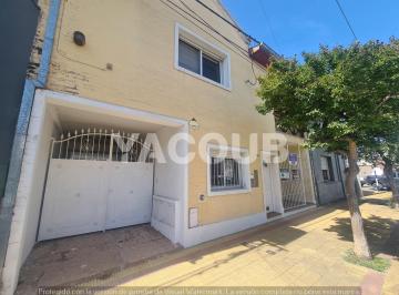 Departamento · 81m² · 3 Ambientes · 1 Cochera · Departamento en Venta - 2 Dorm. 2 Baños - Cochera y Jardín Común - 81 m² Cub. - Tandil Centro
