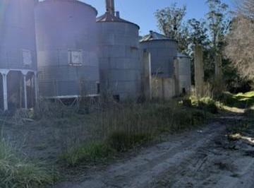 Campo · Campo en Batan, a 5' de Ruta 88