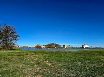 Terreno , San Vicente · Terreno Lote de 737 m² Hacia La Laguna Barrio Santa Clara Al Sur