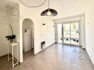 Departamento · 41m² · 2 Ambientes · Departamento 2 Ambientes Al Frente C/ Balcón Frances