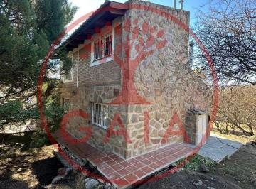 Casa de 8 ambientes, Villa Parque Siquiman · Vc009 Gran Chalet Rústico en El Corazón de Síquiman