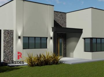 Casa de 8 ambientes, San Rafael · Vendo Hermosa Propiedad a Estrenar (Lista en 4 Meses) - Barrio Privado - Cel:.