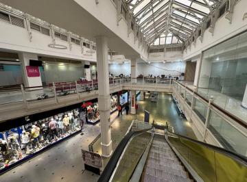 Local comercial , Balvanera · Local en Alquiler Shopping Spinetto