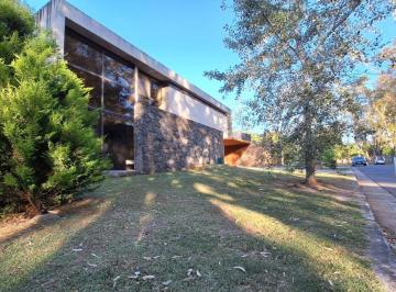 Casa de 9 ambientes, Córdoba · Se Vende Exclusiva Propiedad en Jardin Ingles Valle Escondido