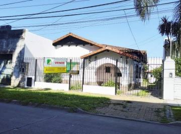 ALE-ALE-10684_2 · Venta - Casa - 3 Amb - Villa Ballester