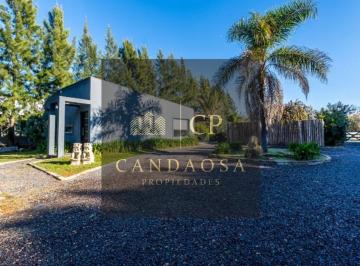 Casa · 100m² · 3 Ambientes · 5 Cocheras · Orr. Venta de Hermosa Casa Quinta