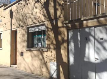 Casa · 108m² · 4 Ambientes · Casa Calle 57 Esquina 11