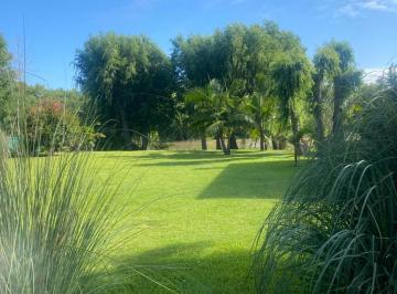 Terreno · 940m² · Terreno en Venta en Country Náutico Isla Santa Mónica con Costa Sobre El Canal Santa Monica
