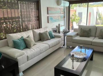 Casa de 4 ambientes, Salta · Casa Premium en Venta – 4 Dorm. – Tres Cerritos | con Posibilidad de Financiacion