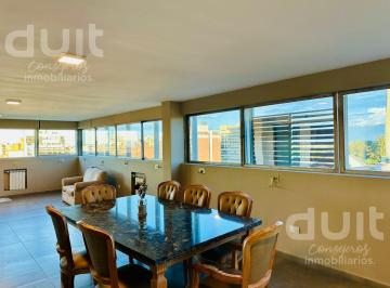 Departamento · 220m² · 7 Ambientes · 2 Cocheras · Exclusivo Piso Completo con 2 Cocheras en Edificio Plaza España - Nueva Córdoba