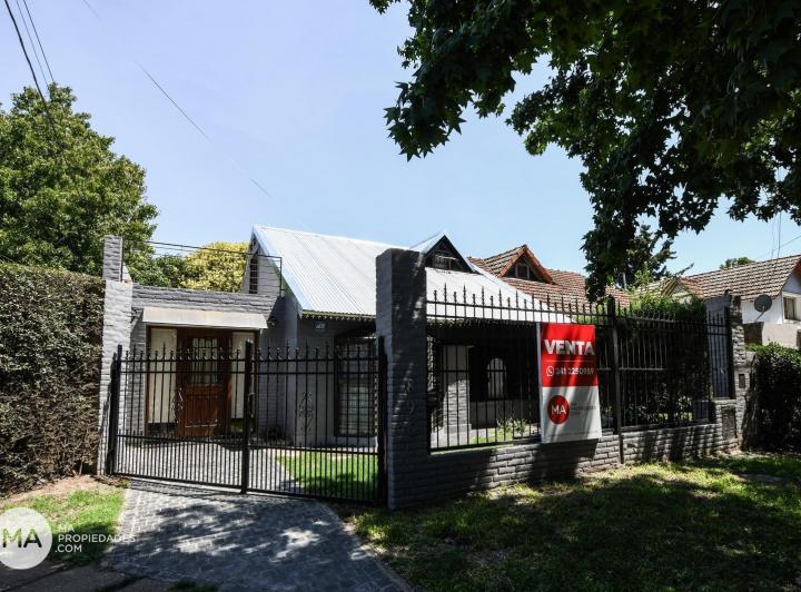 Casa · 170m² · 5 Ambientes · 1 Cochera