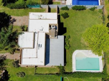 Casa de 6 ambientes, Córdoba · Se Vende Casa de 4 Dorm. en Los Cielos Valle Escondido