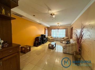 Casa de 3 ambientes, Esteban Echeverría · Casa en Venta en Monte Grande. Apto Credito