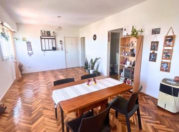 Departamento de 4 ambientes, Monte Castro · Venta Departamento 4 Ambientes en Monte Castro