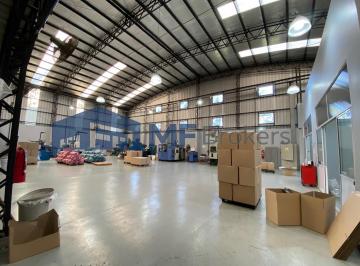 Bodega-Galpón · 450m² · Excelente Galpón a m de Panamericana