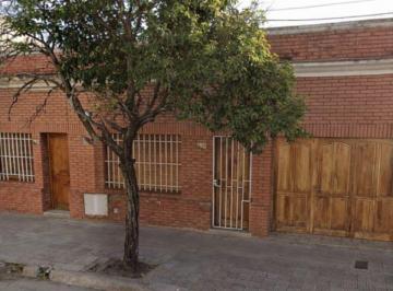 Casa de 5 ambientes, Córdoba · Venta Casa 3 Dorm. Mas Departamento 1 Dormitorio en Alberdi