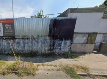 Terreno · 300m² · Lote en Venta, La Plata 1 E/ 32 y 33