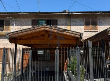 Casa · 80m² · 3 Ambientes · 1 Cochera · Departamento Duplex en Venta Berazategui Ranelagh