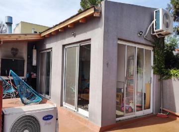 PH · 87m² · 3 Ambientes · PH en Venta - Villa Real - 3 Ambientes - Terraza - Quincho - Parrilla - Apto Credito
