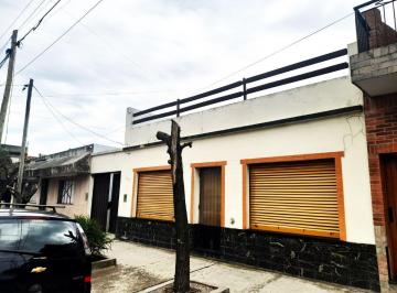 Casa de 4 ambientes, La Matanza · Casa con 200 m² de Terreno y 3 Dorm. en Venta en La Tablada