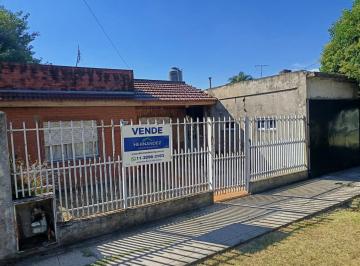 Casa · 100m² · 3 Ambientes · 2 Cocheras · Venta Casa 3 Ambientes Moron Sur