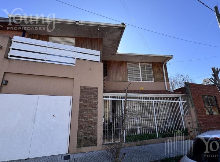 Casa · 175m² · 4 Ambientes · 1 Cochera