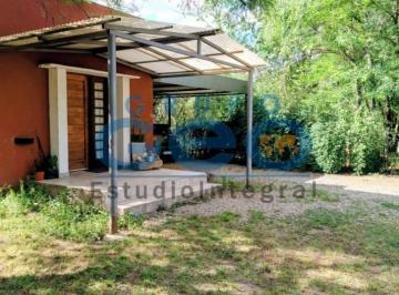 Casa · 388m² · 4 Ambientes · 1 Cochera · Grupo Geo Vende Casa en Valle de Anisacate, Cordoba