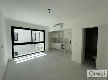 Oficina comercial · 27m² · 1 Ambiente · Monoambiente en Palermo Holywood. Amenities. Ubicacion 10. Luminoso. Seg. 24 Hs.