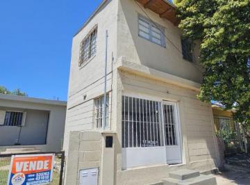 Casa de 7 ambientes, Santa María · Casa en Venta de 3 Dorm. C/ Cochera en Santa María de Punilla