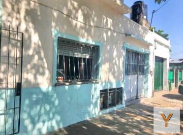 PH · 61m² · 2 Ambientes · PH en Venta - 1 Dormitorio 1 Baño - Caseros