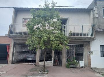 Casa de 4 ambientes, Alderetes · Vendo Casa en Alderetes de 2 Pisos con Escritura Apta Para Crédito Hipotecario.