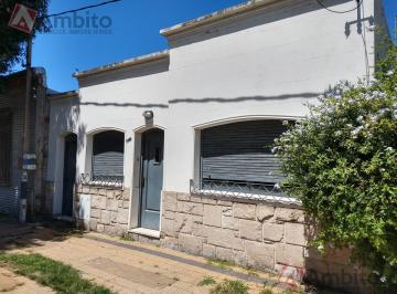 Casa · 87m² · 4 Ambientes · Casa 2 Dorm. - Berisso Centro.