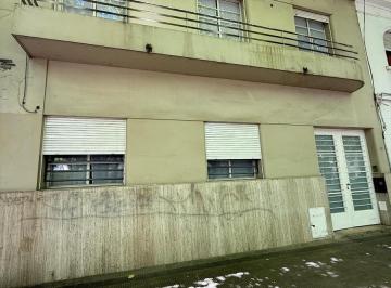 Casa · 300m² · 6 Ambientes · 1 Cochera · Casa en La Zona del Soho de La Plata