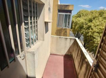 Departamento · 61m² · 3 Ambientes · Departamento de 2 Dorm. en B° Alvear.