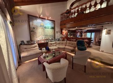 Casa · 369m² · 10 Ambientes · 2 Cocheras · Imponente Casa Esquina en Cofico en Venta y Alquiler Apta Uso Comercial