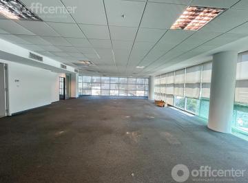 Oficina comercial · 170m² · Hermosa Oficina en Alquiler en Capitalinas, de 170,72 m² Propios - Muy Luminosa