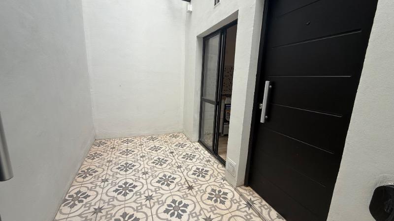 PH 2 amb, 50m² reciclado con patio propio — Complejo de 6 unidades