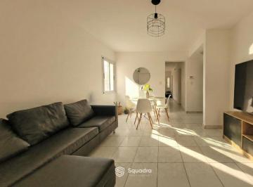 Casa · 147m² · 7 Ambientes · 3 Cocheras · Venta | Permuta - Casa de 3 Dorm., con Jardín y Parrillero - Fisherton - Apta Crédito.