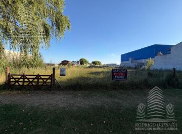 Terreno · 630m² · Amplio Lote en Mar del Tuyu Sobre Av 79 E/11 y 12