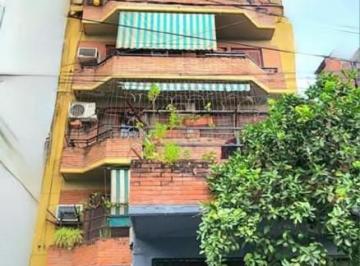 Departamento · 72m² · 5 Ambientes · C/ Buenos Aires 684 - Depto. 2d + Dep. Grande + Balcon Apto Credito Hipotecario!